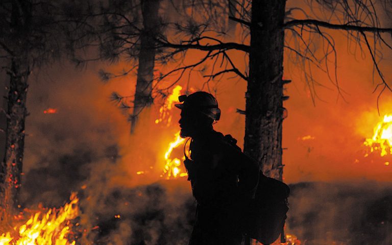 Αλλάζει τον καιρό η πυρκαγιά στο Ορεγκον