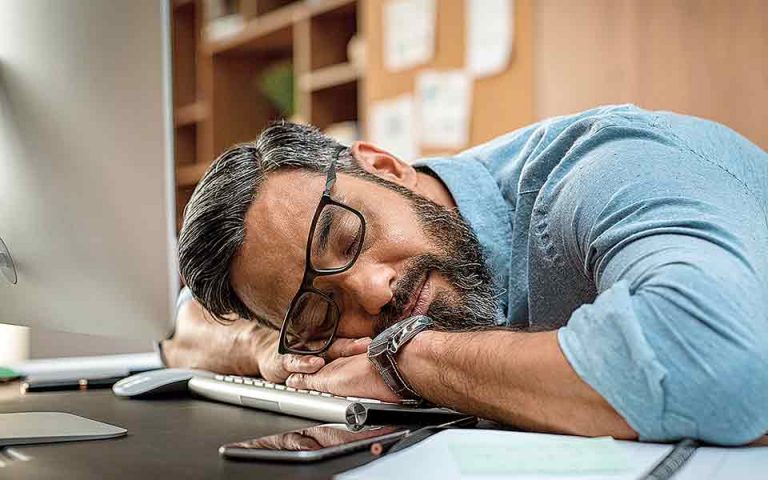 Η έλλειψη ύπνου κοστίζει 400 δισ. δολάρια ετησίως μόνο στις ΗΠΑ