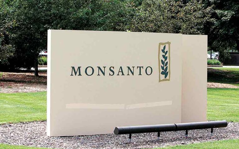 Πρόστιμο 400.000 ευρώ στη Monsanto για παράνομο φακέλωμα πολιτών