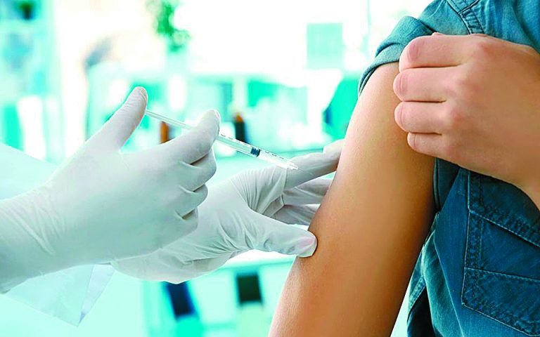 Κορωνοϊός: Γιατί πρέπει να εμβολιαστούμε όλοι;