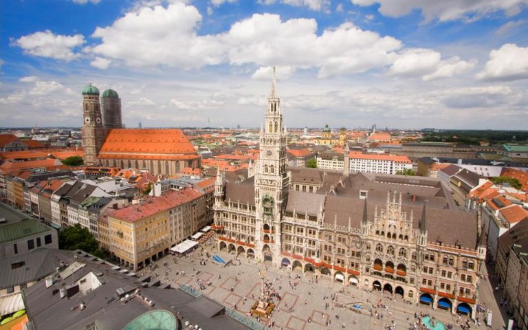 Γερμανία: Χιλιάδες κενές θέσεις εργασίας στον τουριστικό κλάδο
