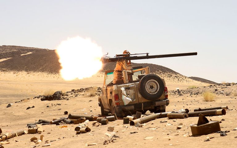 Υεμένη: 30 νεκροί από επιθέσεις των ανταρτών Χούθι κατά στρατιωτικής βάσης