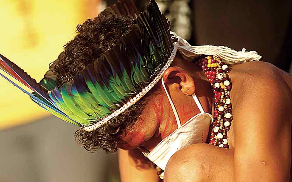 βραζιλία-αυτόχθονες-εναντίον-μπολσο-561476809