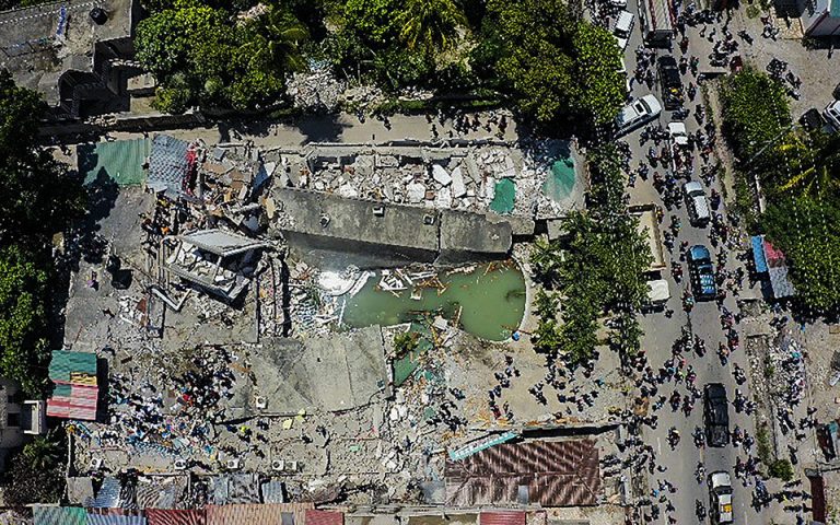 Σεισμός στην Αϊτή: Ξεπέρασαν τους 1.200 οι νεκροί – Πάνω από 5.700 οι τραυματίες