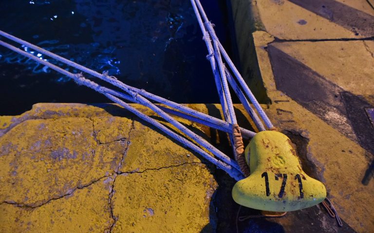 Λήμνος: Βλάβη στο πλοίο Aqua Star με 516 επιβάτες