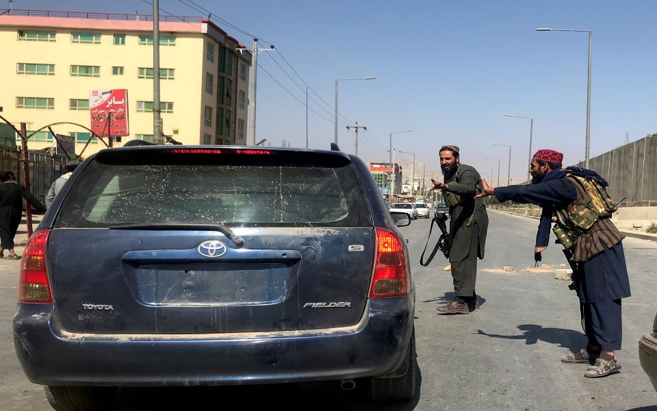 Αφγανιστάν: Οι Ταλιμπάν εμποδίζουν δημοσίους υπαλλήλους να επιστρέψουν στις δουλειές τους