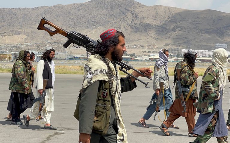 Αφγανιστάν: Οι Ταλιμπάν πανηγυρίζουν την νίκη τους (φωτογραφίες)
