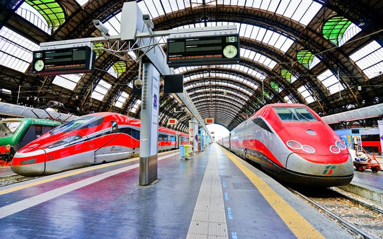 Ιταλία: Μπλόκο σε ανεμβολίαστους σε τρένα, αεροπλάνα, πλοία, σχολεία και πανεπιστήμια