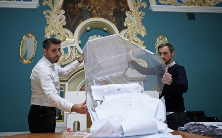 Ρωσικές εκλογές: Η νίκη για την «Ενωμένη Ρωσία», η τόμπολα και οι καταγγελίες