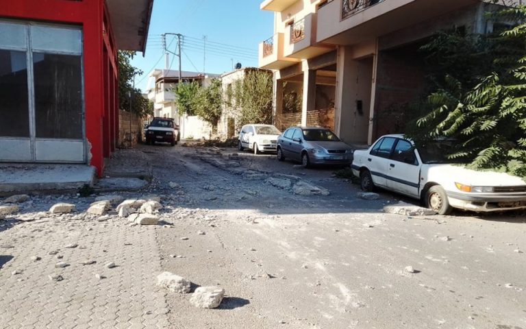 Σεισμός στην Κρήτη: Ζημιές σε εκκλησίες, αναφορές για εγκλωβισμένους – Οι πρώτες εικόνες