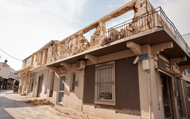 Σεισμός στην Κρήτη: Μη κατοικήσιμα 359 κτίσματα σε 415 αυτοψίες – Ακατάλληλες 9 σχολικές μονάδες