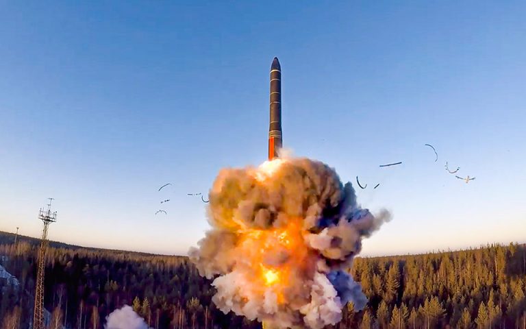 Ρωσία: Αρχίζει η διάθεση του πυραυλικού συστήματος S-500