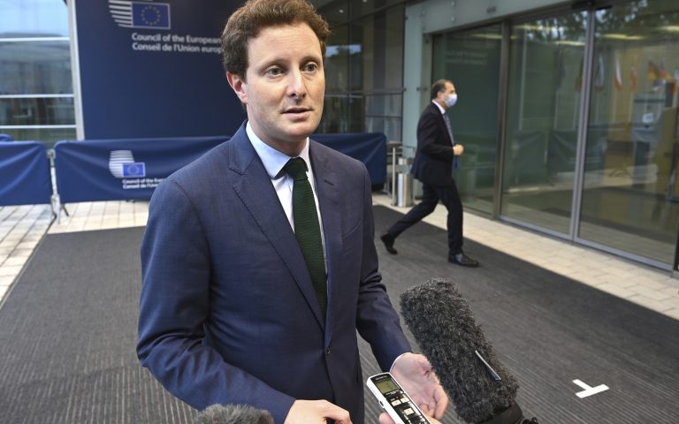 Γαλλία: «Δεν βλέπουμε πώς μπορούμε να εμπιστευτούμε την Αυστραλία στις εμπορικές διαπραγματεύσεις με την ΕΕ»
