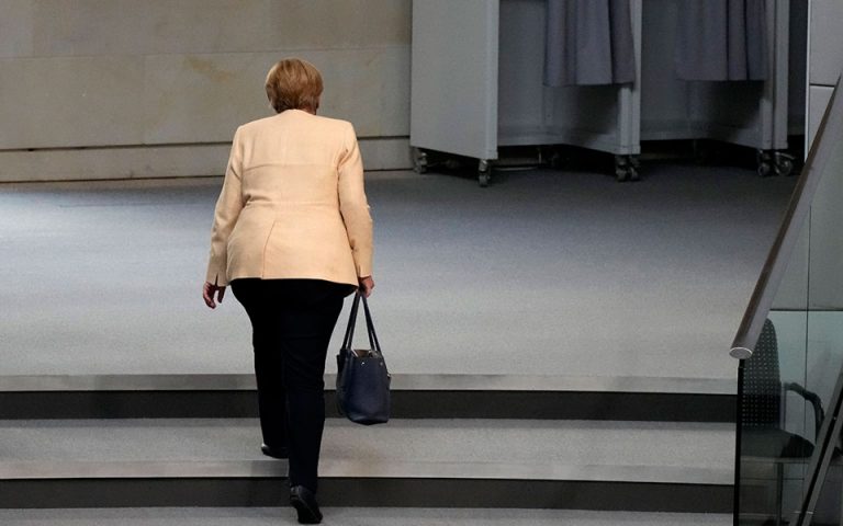 Η Γερμανία περνά στη μετά Μέρκελ εποχή – Οι εκλογές σε αριθμούς