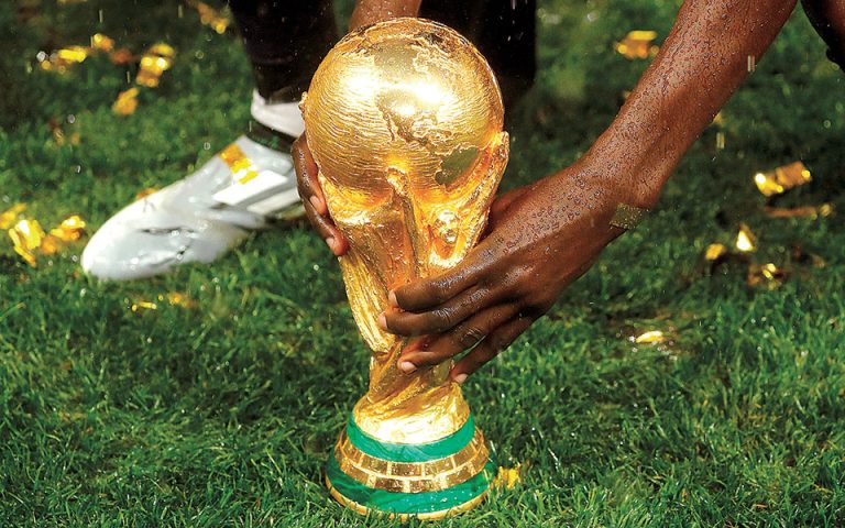 Ο «παγκόσμιος πόλεμος» του ποδοσφαίρου