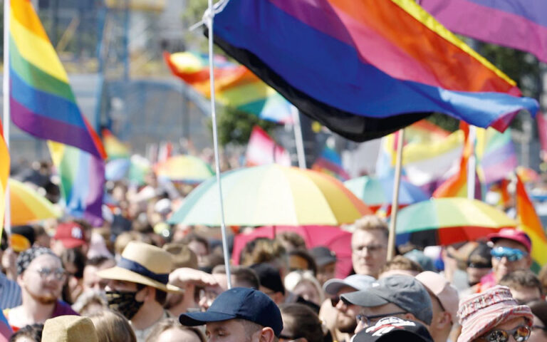Πολωνία: Άρση του αποκλεισμού των ΛΟΑΤΚΙ