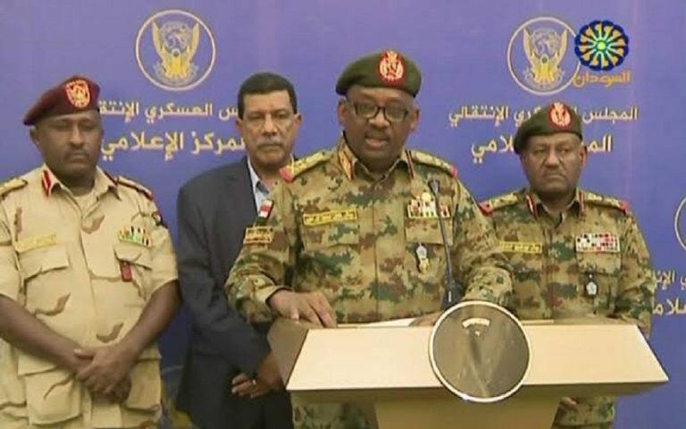 Σουδάν: Απέτυχε πραξικόπημα, αρχίζουν ανακρίσεις υπόπτων