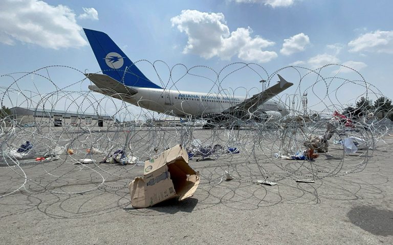 Στόλτενμπεργκ: Υπό συζήτηση η διαχείριση του αεροδρομίου της Καμπούλ από Τουρκία και Κατάρ