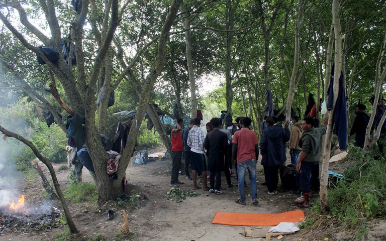 Γαλλία: 108 μετανάστες διασώθηκαν στη Μάγχη