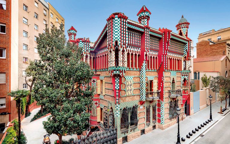 Βαρκελώνη: Μια βραδιά στου Γκαουντί