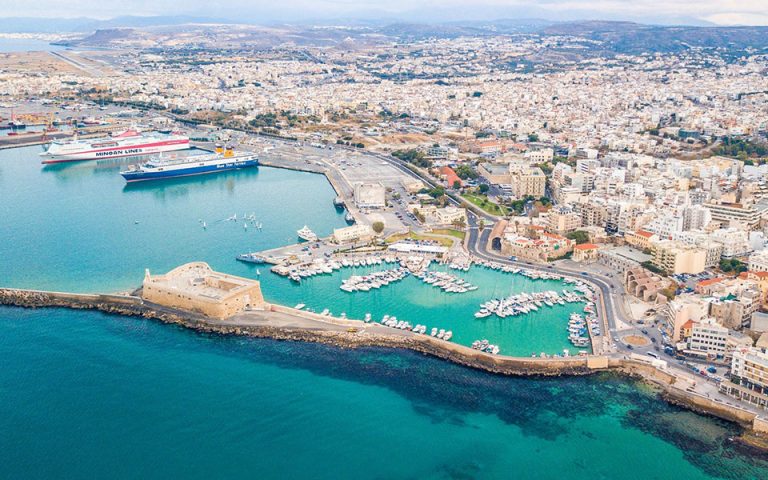 Εννέα αρχικά ενδιαφερόμενοι για το λιμάνι Ηρακλείου
