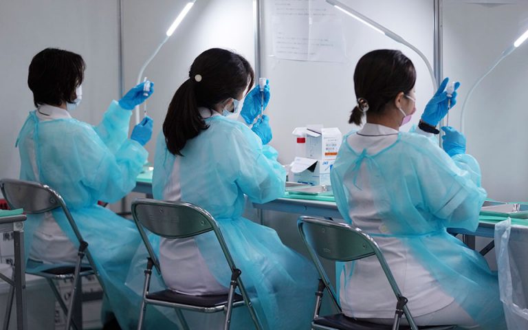 Ιαπωνία: Διπλασιάζει τις δόσεις εμβολίων Covid που θα δωρίσει σε χώρες που έχουν ανάγκη