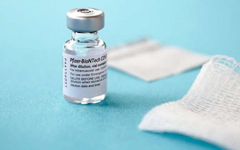 Εξαδάκτυλος για εμβολιασμό στον παιδίατρο: Δωρεάν για τους γονείς – Ποια διαδικασία θα ακολουθείται
