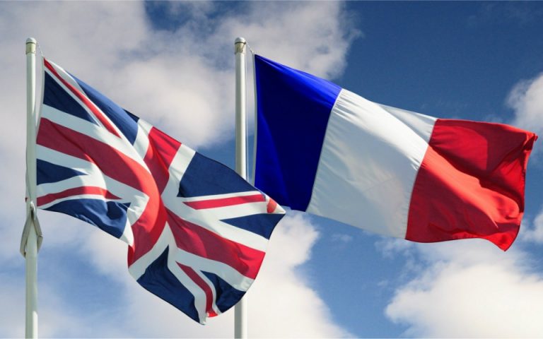 Πληθαίνουν τα σύννεφα εξαιτίας της AUKUS: Ακυρώθηκε η συνάντηση των υπ.  Άμυνας Γαλλίας – Βρετανίας