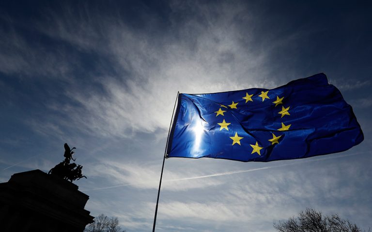 Αιφνιδιασμός στην Ε.Ε. για τη συμφωνία AUKUS