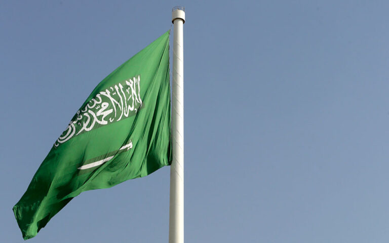 Σαουδική Αραβία: Απέλαση του Λιβανέζου πρεσβευτή και μπλόκο στις εισαγωγές από τον Λίβανο