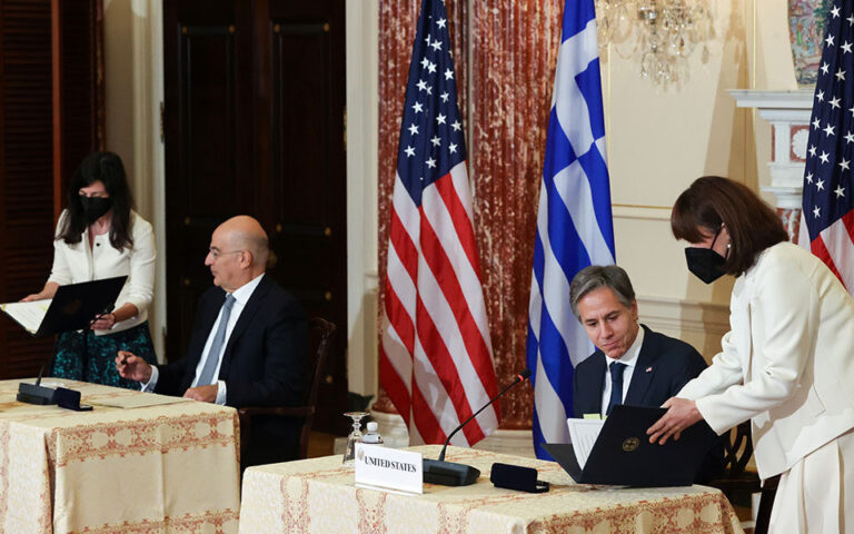Κοινή δήλωση ΗΠΑ-Ελλάδας: Έμφαση στις ολοένα ισχυρότερες διμερείς σχέσεις