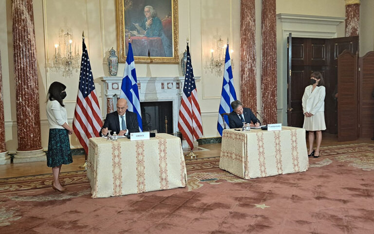Το κείμενο της αμυντικής συμφωνίας Ελλάδας – ΗΠΑ (φωτογραφίες)
