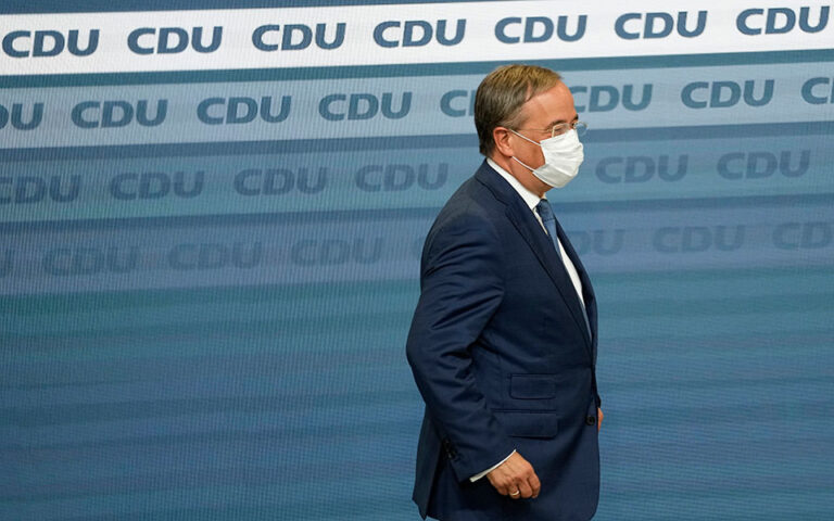 Γερμανία: Παραιτείται από την ηγεσία του CDU ο Άρμιν Λάσετ