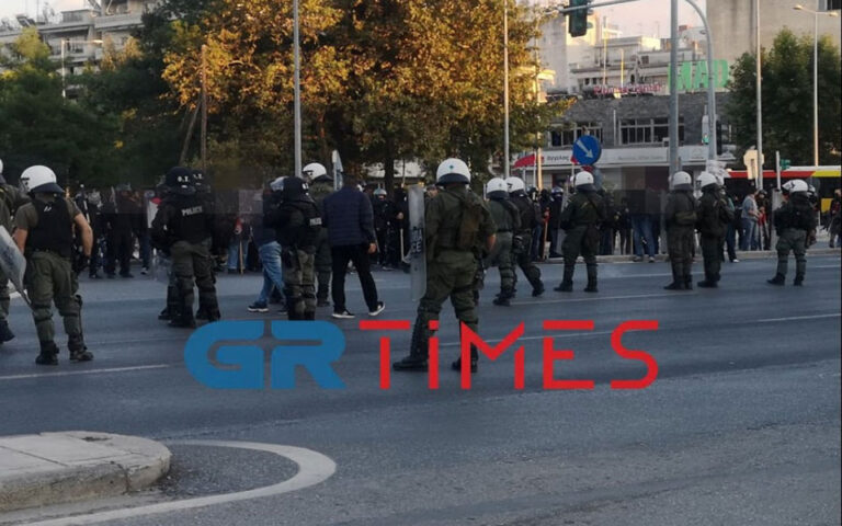 Θεσσαλονίκη: Επεισόδια και χημικά στην αντιφασιστική πορεία