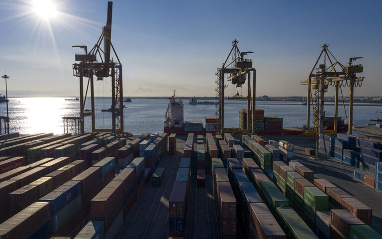 ΟΛΘ-Amazon: Συνεργασία για τη μετατροπή του Λιμένα Θεσσαλονίκης σε «έξυπνο λιμάνι»