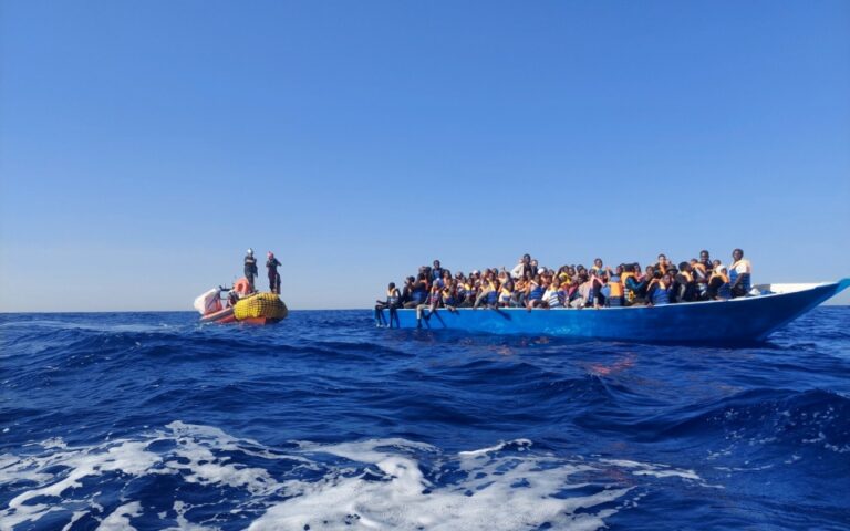 Ισπανία: Οκτώ νεκροί μετανάστες ανοικτά της νήσου Γκραν Κανάρια