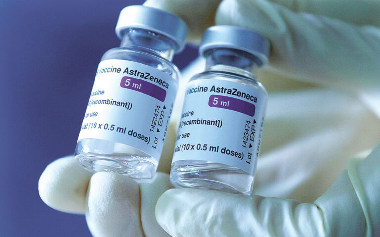 Η AstraZeneca αρχίζει να έχει κέρδη από το εμβόλιο