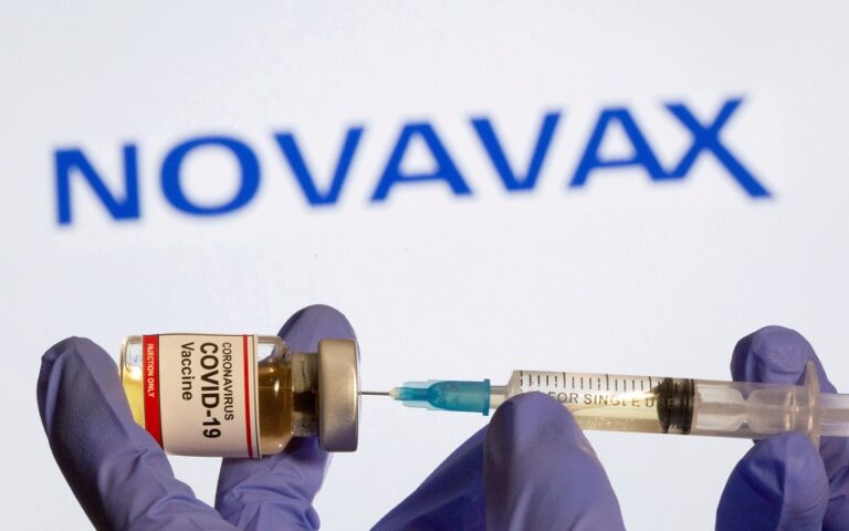 Εμβόλιο Covid-19: Πρώτη κρατική έγκριση για το σκεύασμα της Novavax