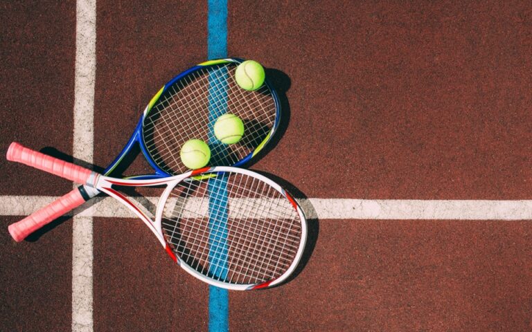 Ενώπιον του ανακριτή ο 35χρονος προπονητή τένις – Κατηγορείται για σεξουαλική κακοποίηση ανήλικων αθλητριών