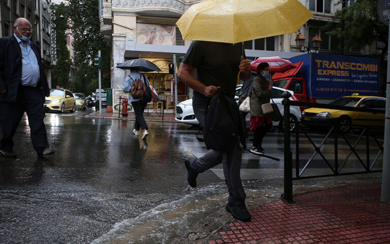 Καιρός: Βροχές και καταιγίδες σε αρκετές περιοχές της χώρας