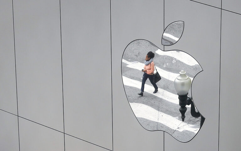 Υπόθεση Pegasus: Η Apple ενημέρωσε 11 Αμερικανούς διπλωμάτες ότι χάκαραν τα iPhone τους
