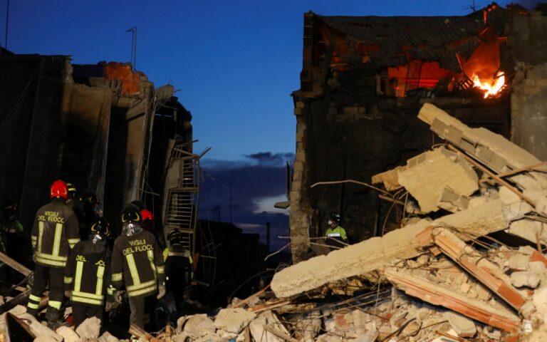 Σικελία: Κτίριο κατέρρευσε από έκρηξη αερίου – 12 αγνοούμενοι