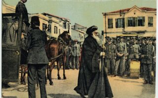 Ο αρχιραββίνος Μεΐρ προσέρχεται για τον εορτασμό της επετείου της απελευθέρωσης της Θεσσαλονίκης.