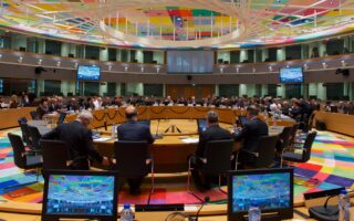 Στο Eurogroup της Δευτέρας θα γίνει παρουσίαση των εκτιμήσεων της Κομισιόν για τα σχέδια προϋπολογισμού των μελών της Ευρωζώνης για το 2022.