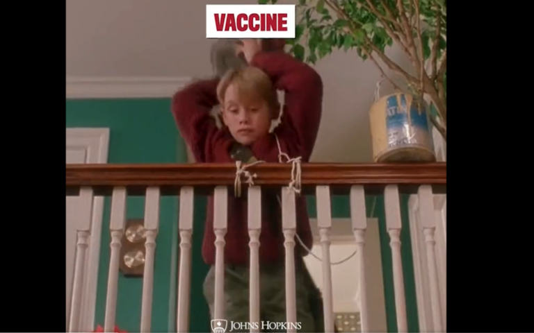Μεταλλάξεις, εμβόλια και «Mόνος στο Σπίτι»: Το βίντεο – έκπληξη του Johns Hopkins
