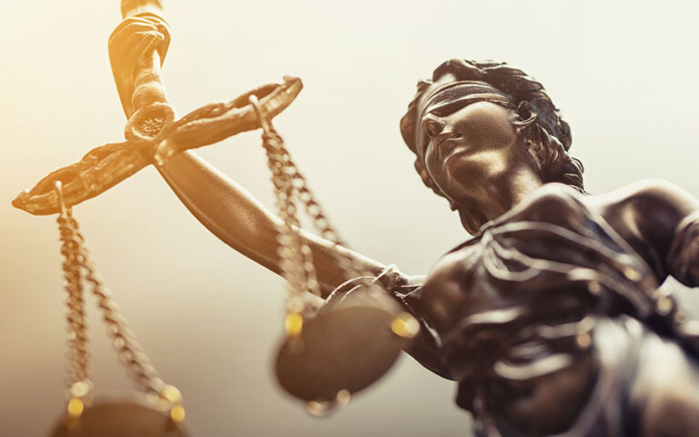 Υπουργείο Δικαιοσύνης: Αυστηρότερες ποινές για υποθέσεις revenge porn