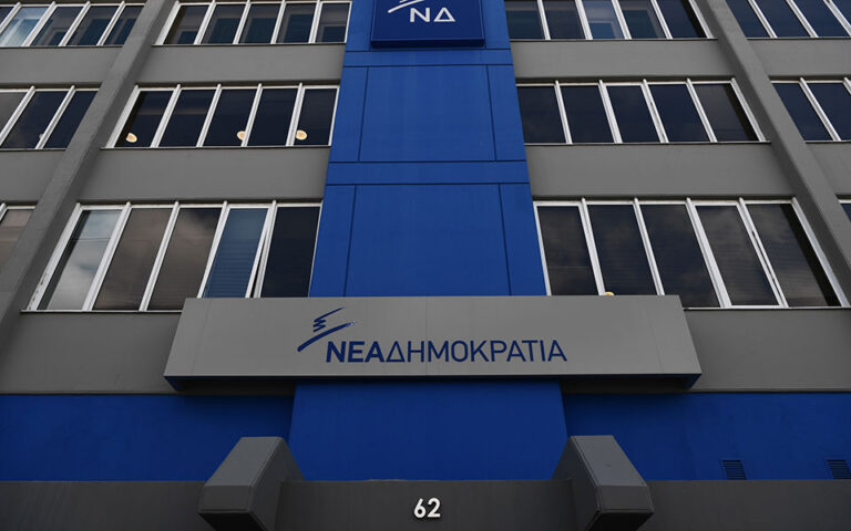 Με κορωνοϊό ο Κωνσταντίνος Μητσοτάκης – Η ΝΔ κατηγορεί τον ΣΥΡΙΖΑ για «πόλεμο λάσπης»