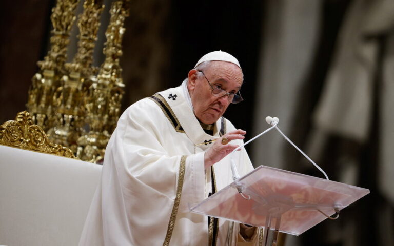 Πάπας Φραγκίσκος: Έκκληση για «διάλογο» απέναντι στην «τάση της εσωστρέφειας»