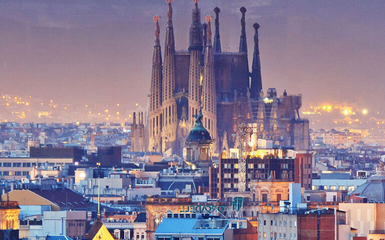 Μοντέλο βιώσιμης τουριστικής ανάπτυξης αναζητεί η Βαρκελώνη