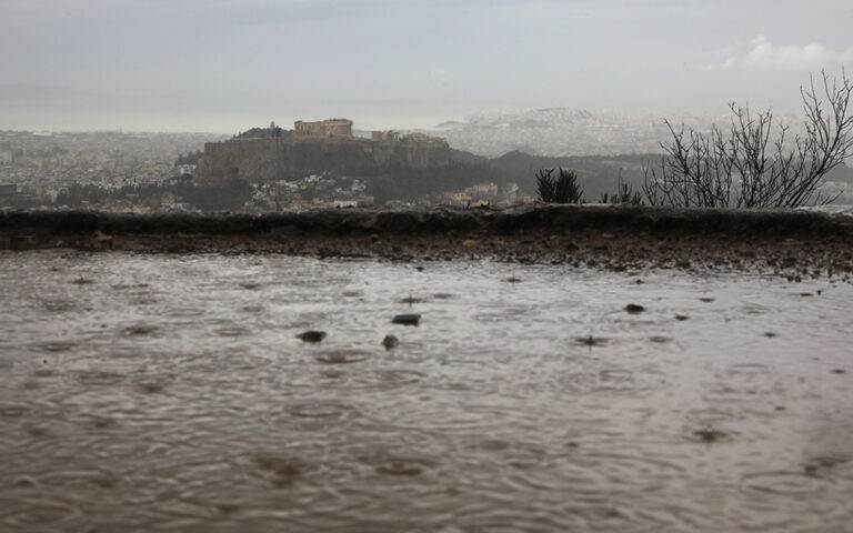 Κακοκαιρία «Διομήδης»: Έκτακτο δελτίο ΕΜΥ – Έρχονται ισχυρές βροχές, χιόνια και θυελλώδεις άνεμοι